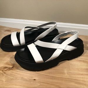 NEW White Naturalizer platform sandals